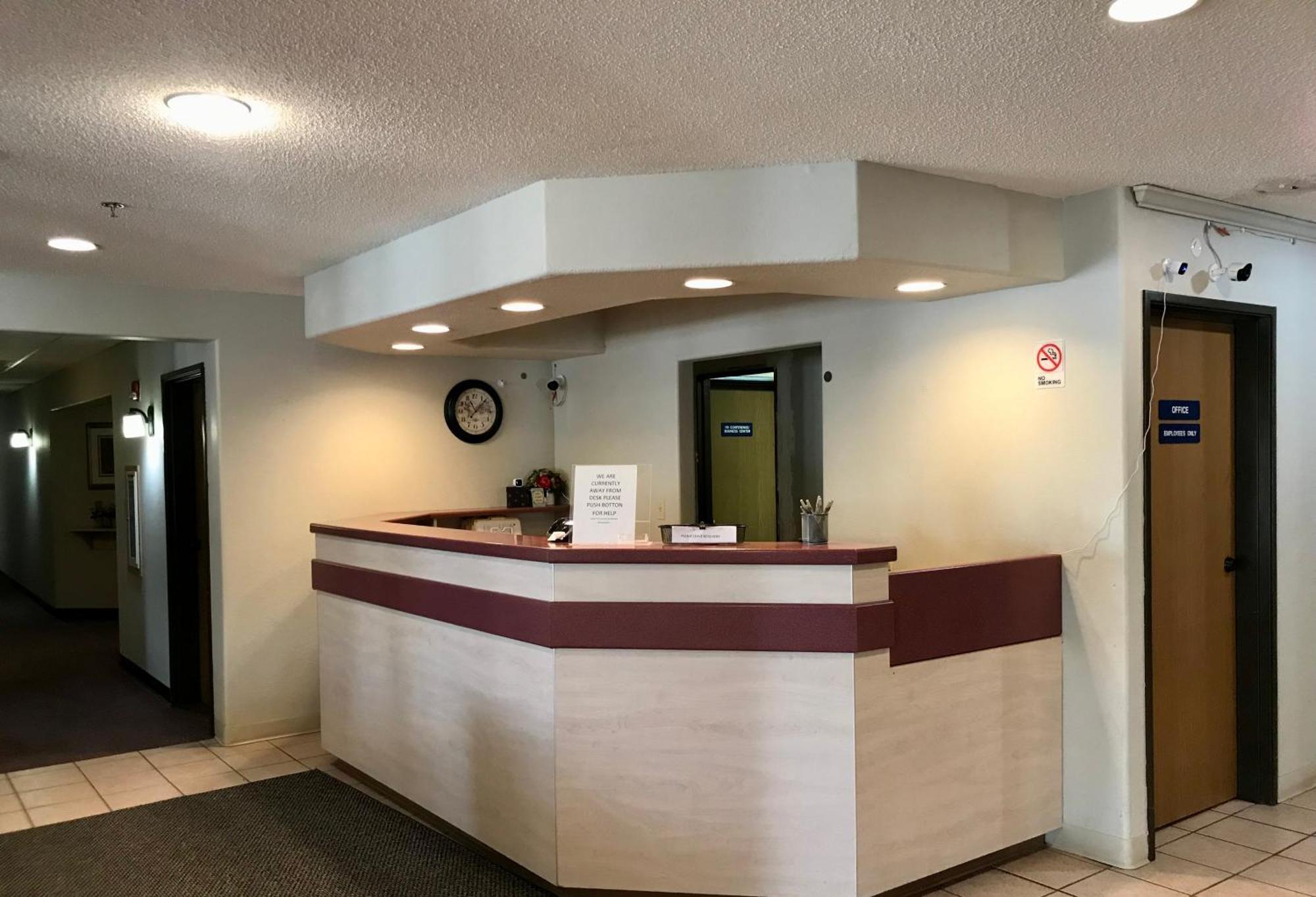 Chadron Inn & Suites Exterior foto